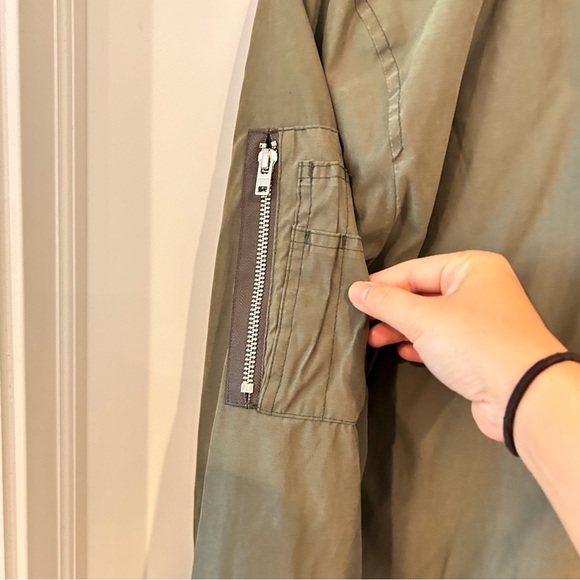 Abercrombie‎ and Fitch Bomber Jacket. Size S - Picture 6 of 10